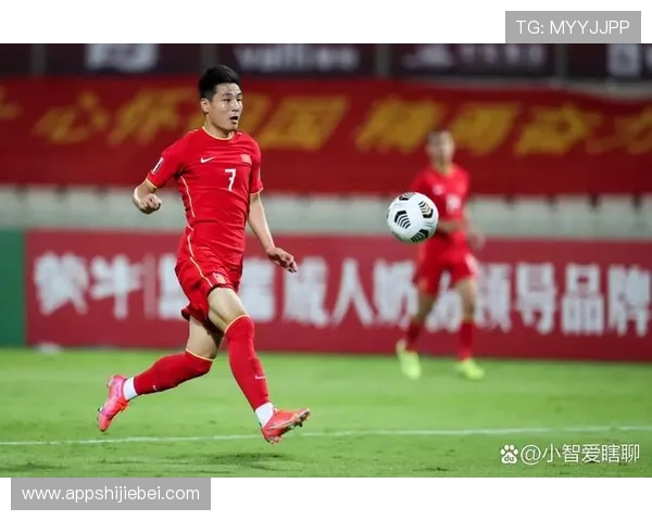 中国足球队如何全力冲击2026世界杯实现历史突破的详细分析 中国足球队如何全力冲击2026世界杯实现历史突破的详细分析